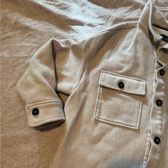 Zara Manteco Shacket - Picture 2 of 9